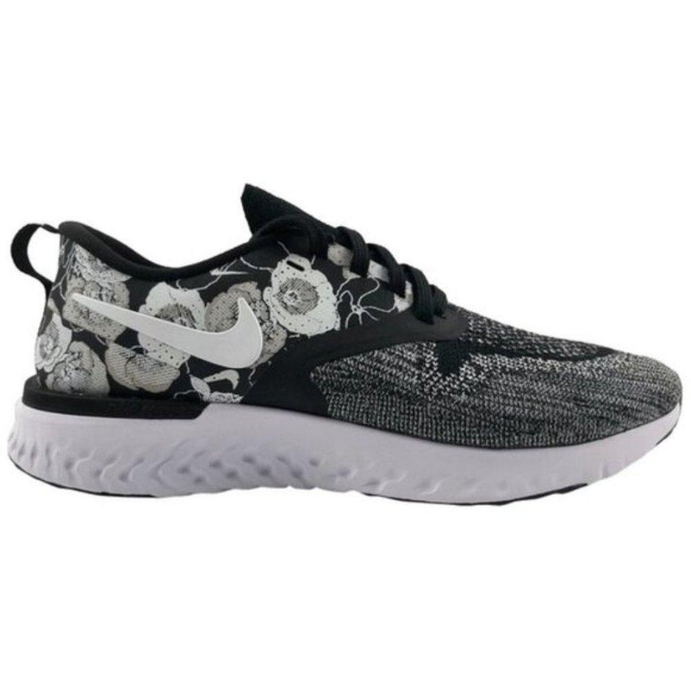 Nike Odyssey React 2 Flyknit Floral Print Size 7.5